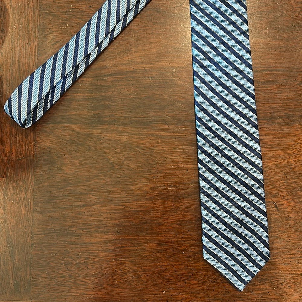Brooks Brothers Blue Striped Men's Tie